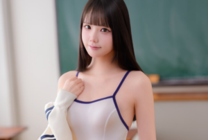 透明感が反則級！　モカ、白スク水ショットで「白スク水もどう？」と投稿